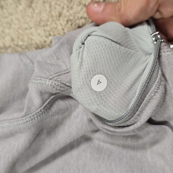 GUC Lululemon Love Some Run Long Sleeve SIZE 4 - Picture 5 of 9